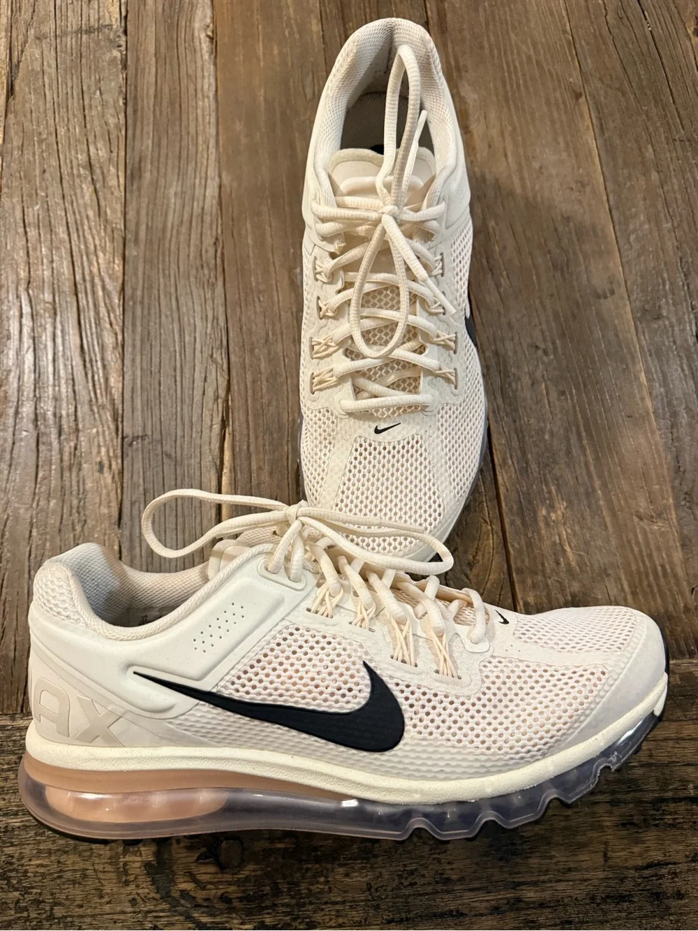 Nike Men’s Air Max 2013 Lightweight Running Shoe - Cream/Black